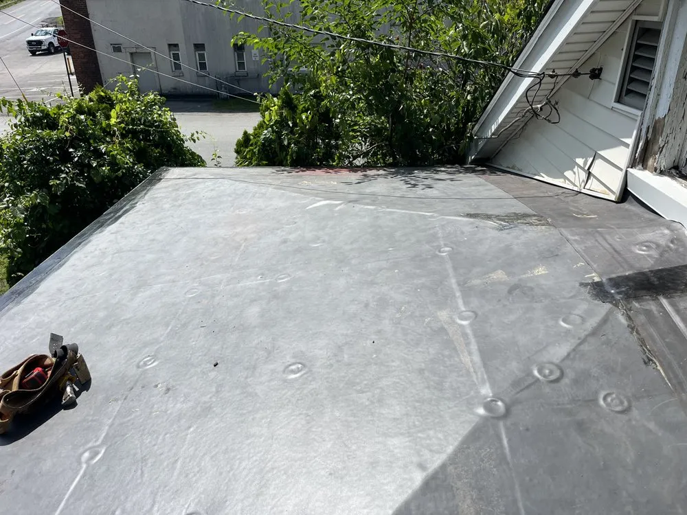 Slide of JN Roofing Solution & Rubber