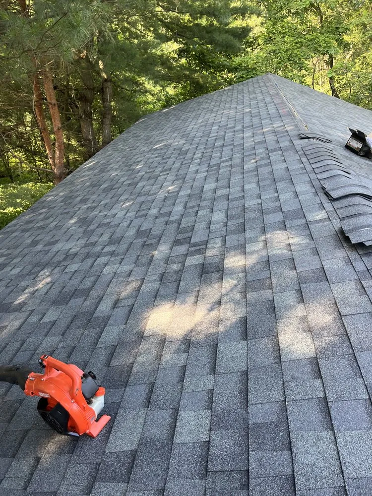 Slide of JN Roofing Solution & Rubber