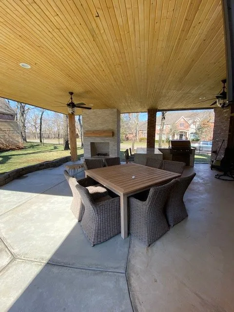 Slide of JNL Construction