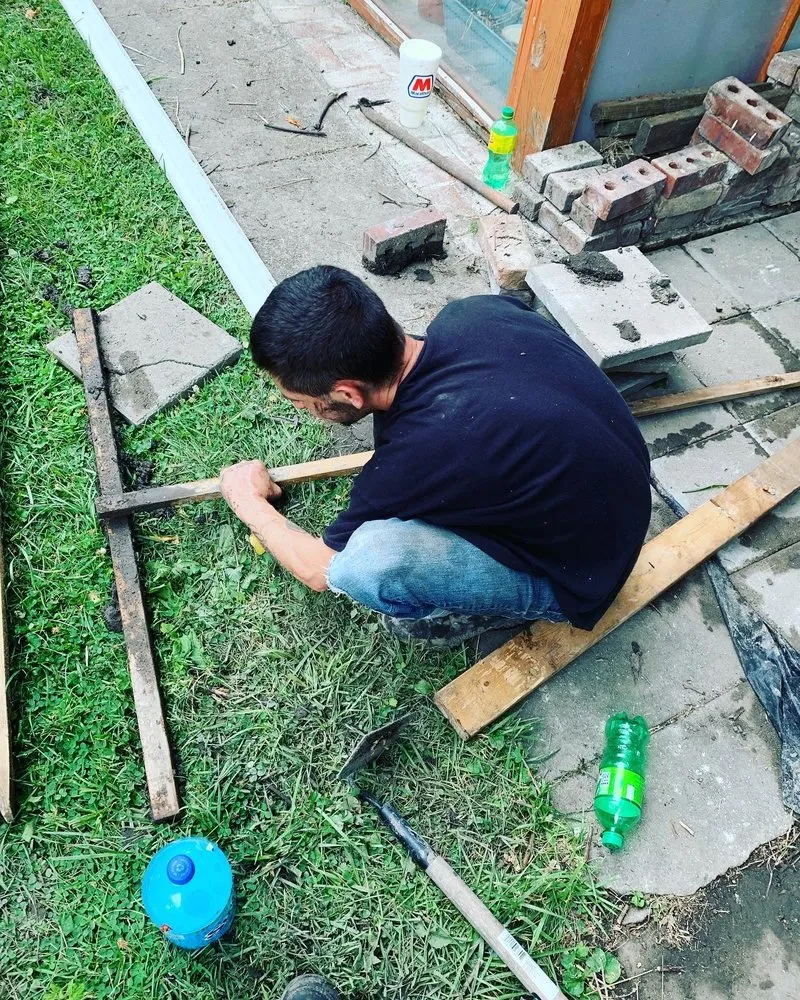 Slide of JNR Home Improvement