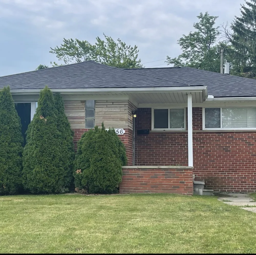 Slide of JNR Roofing