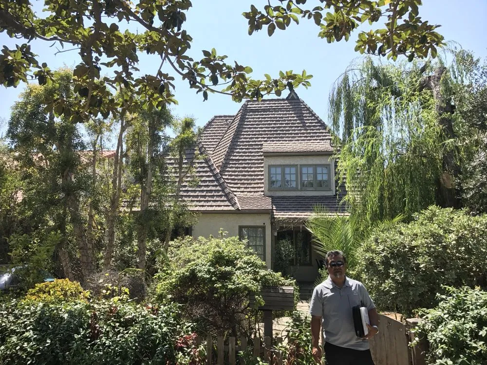 Slide of JNSA Roofing