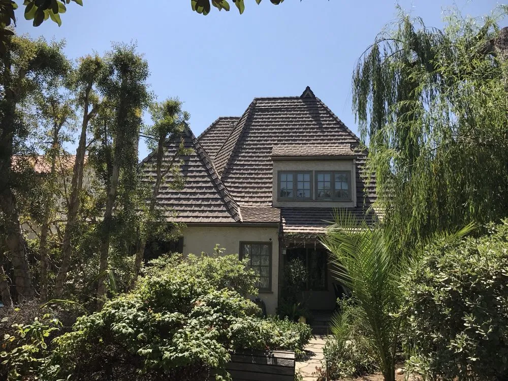 Slide of JNSA Roofing