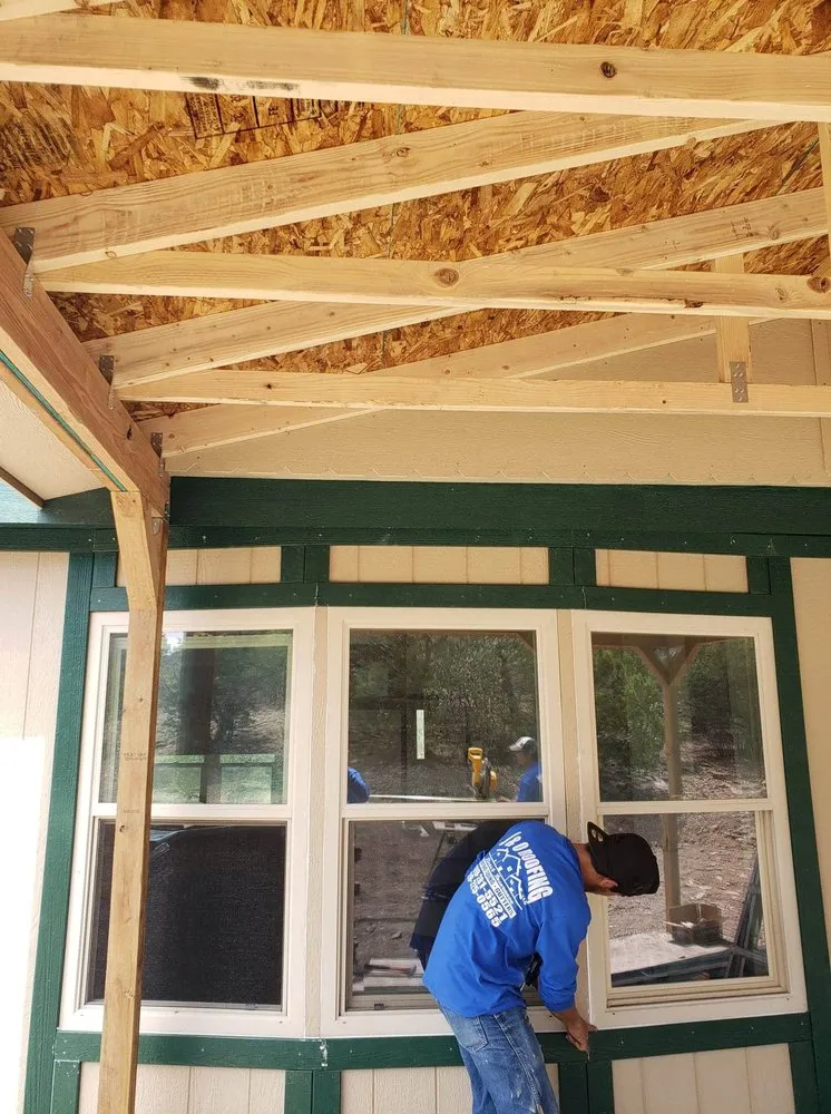 Slide of J&O roofing