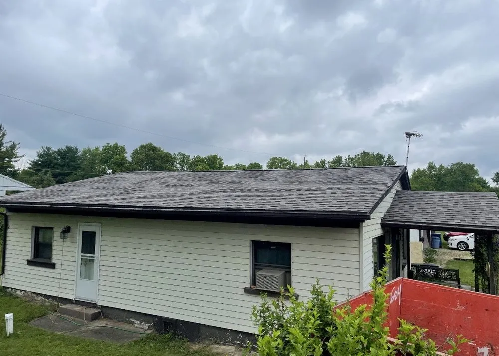 Slide of Joa Construction