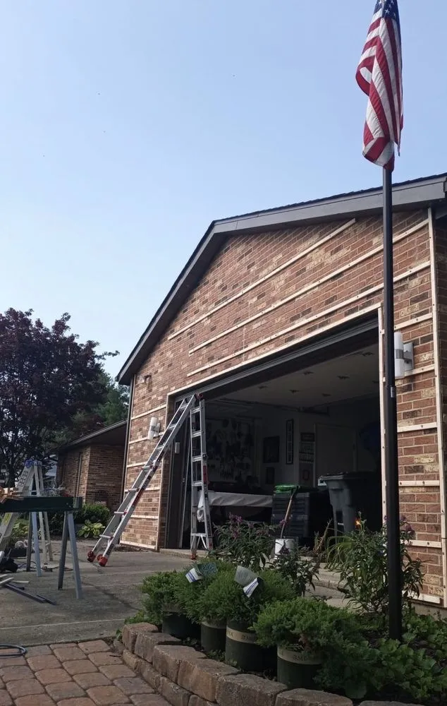 Slide of Joa Construction