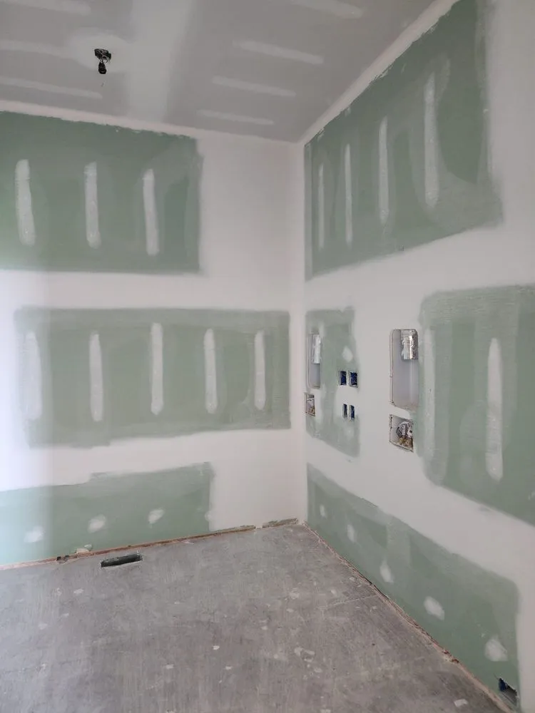 Slide of Joe Construction