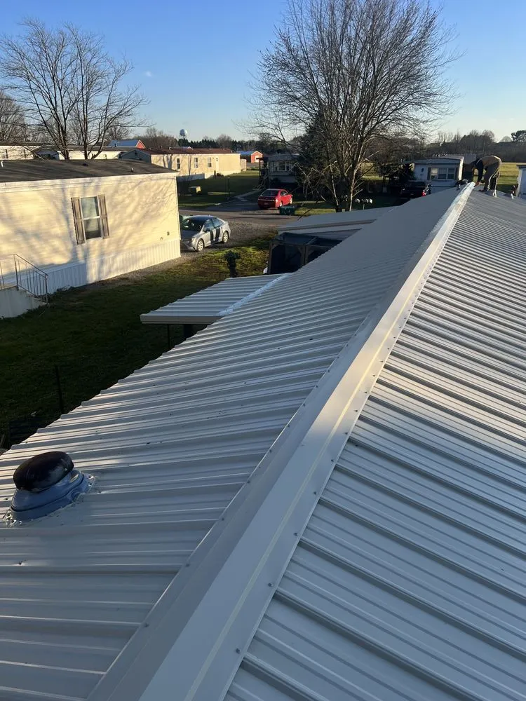 Top-rated metal roofing installation in Boyers, PA by Joe Swartzentruber Construction