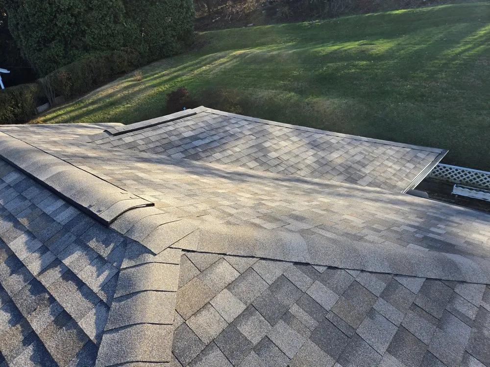 Slide of Joe Thornton Roofing