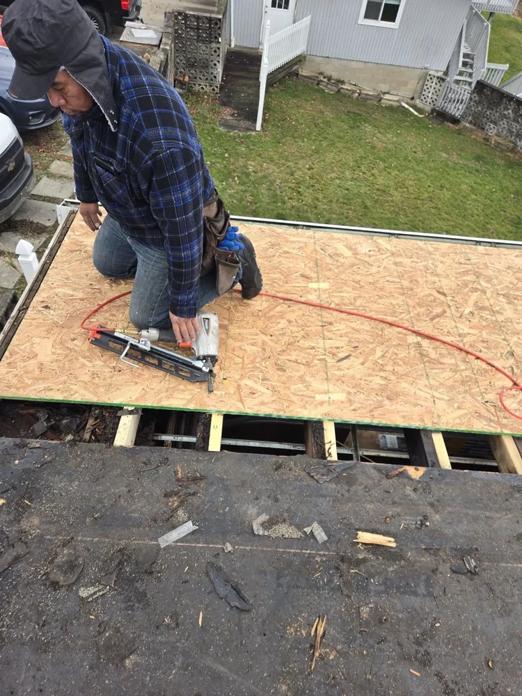 Slide of Joe Thornton Roofing