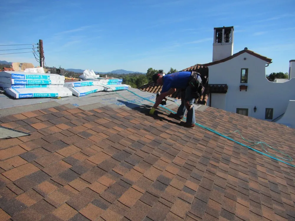 Slide of Joel's Roofing & Rain Gutter