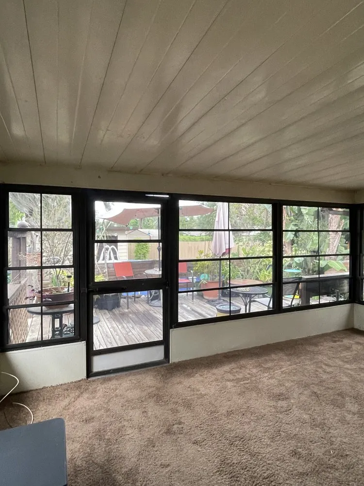 Slide of Joe’s Aluminum, Screen & Vinyl Repair