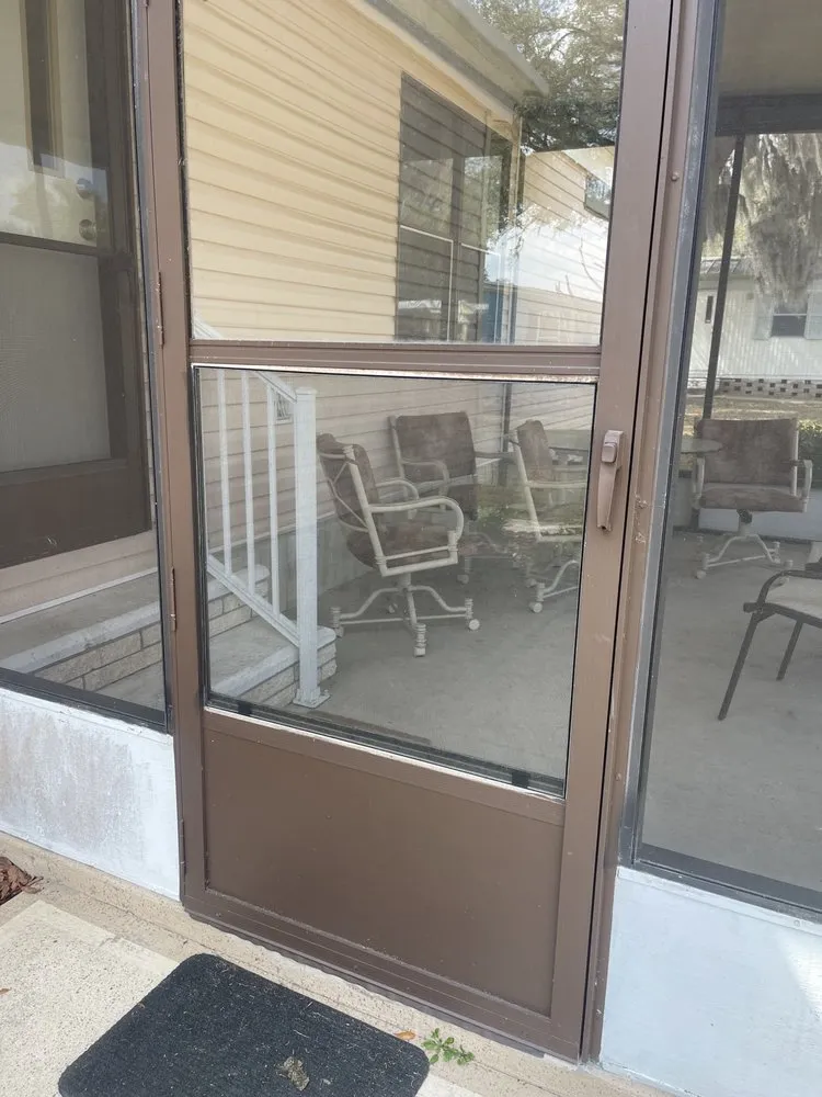 Slide of Joe’s Aluminum, Screen & Vinyl Repair