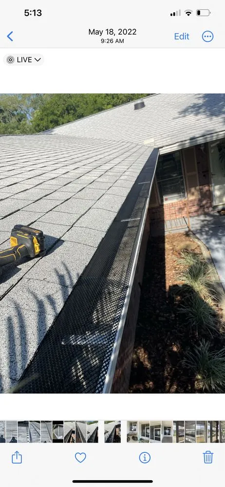 Slide of Joe’s Aluminum, Screen & Vinyl Repair