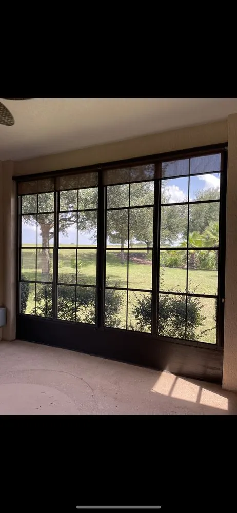 Slide of Joe’s Aluminum, Screen & Vinyl Repair