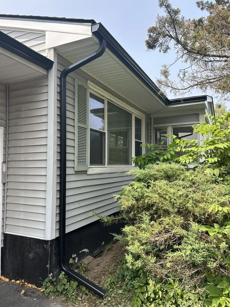 Slide of Joe's Contracting Restoration