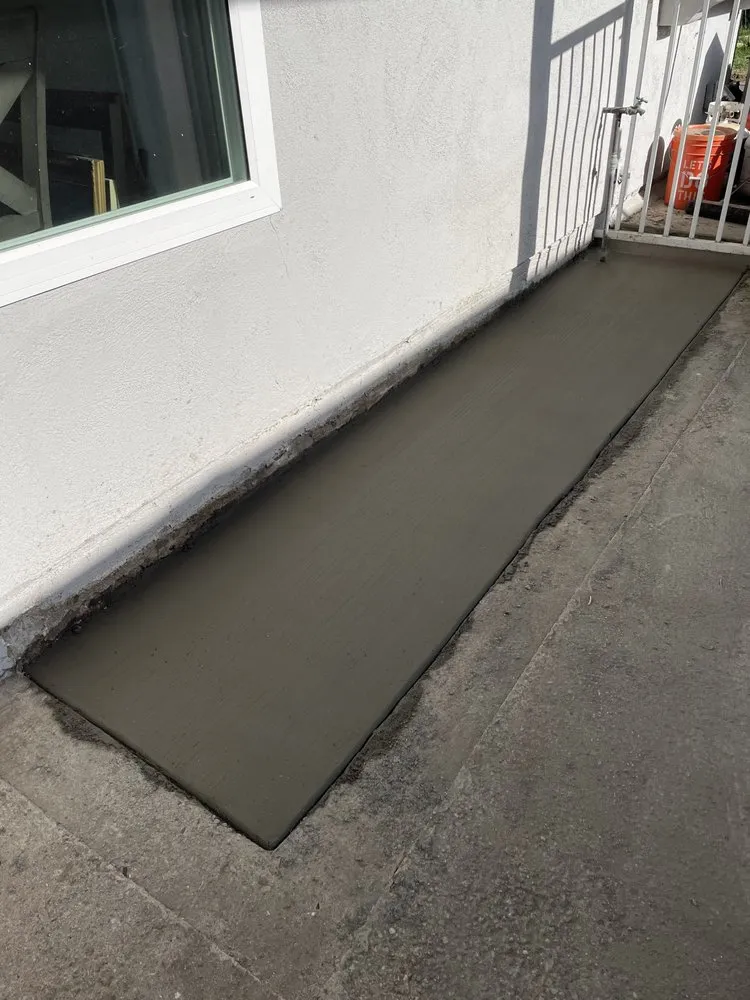 Slide of Joe’s Roofing & Paving