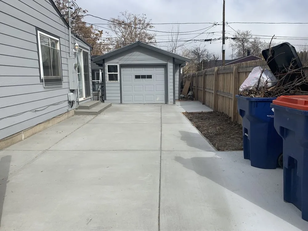 Slide of Joe's Roofing And Paving