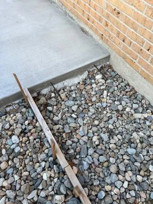 Joe's Roofing And Paving Logo