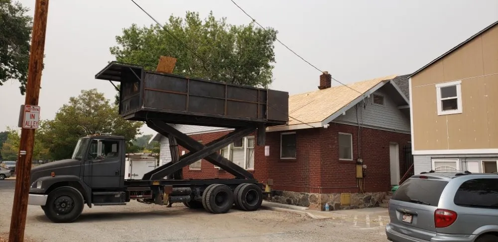 Slide of Joe's Roofing