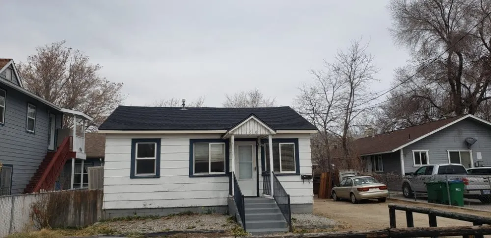 Slide of Joe's Roofing