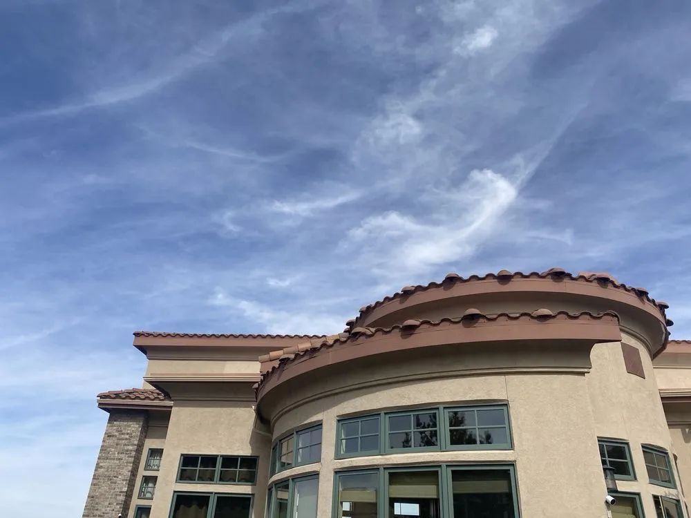 Slide of Joe's Roofing