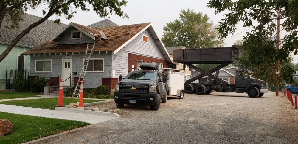 Slide of Joe's Roofing