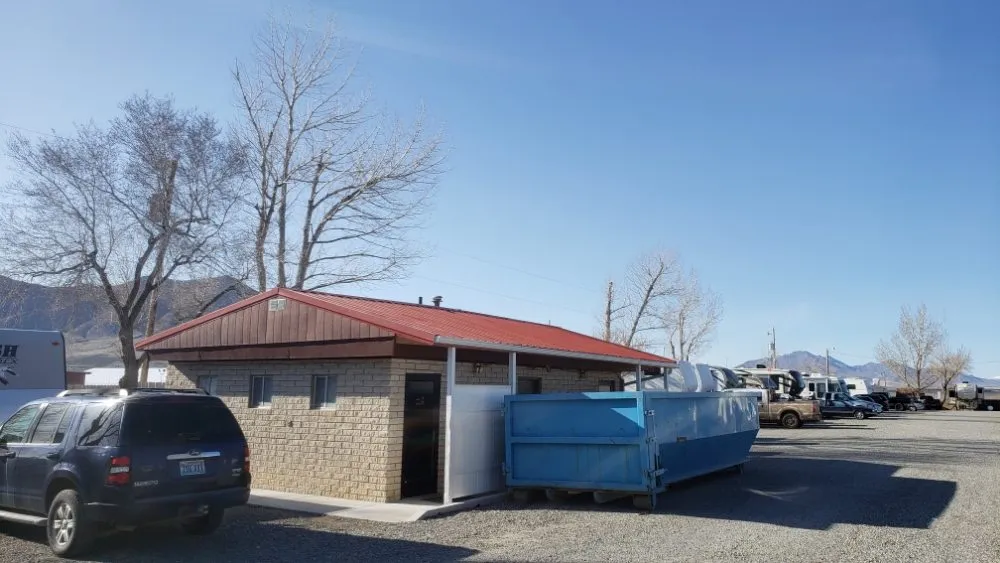 Slide of Joe's Roofing