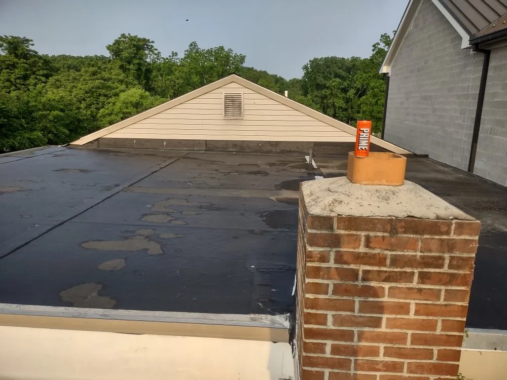 Trusted residential roofing service in Finksburg, MD by John E Zentz & Sons