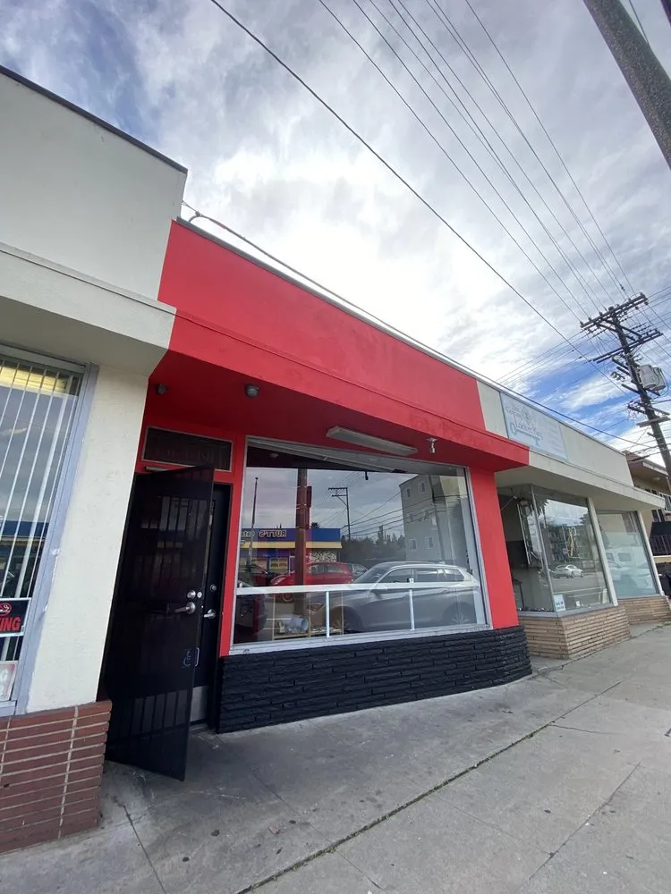 Slide of John Gomez Home Remodeling