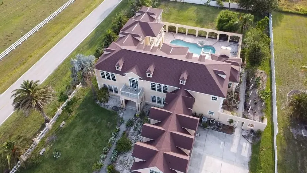 Local roof leak repair experts serving St Petersburg, FL - John Matthews