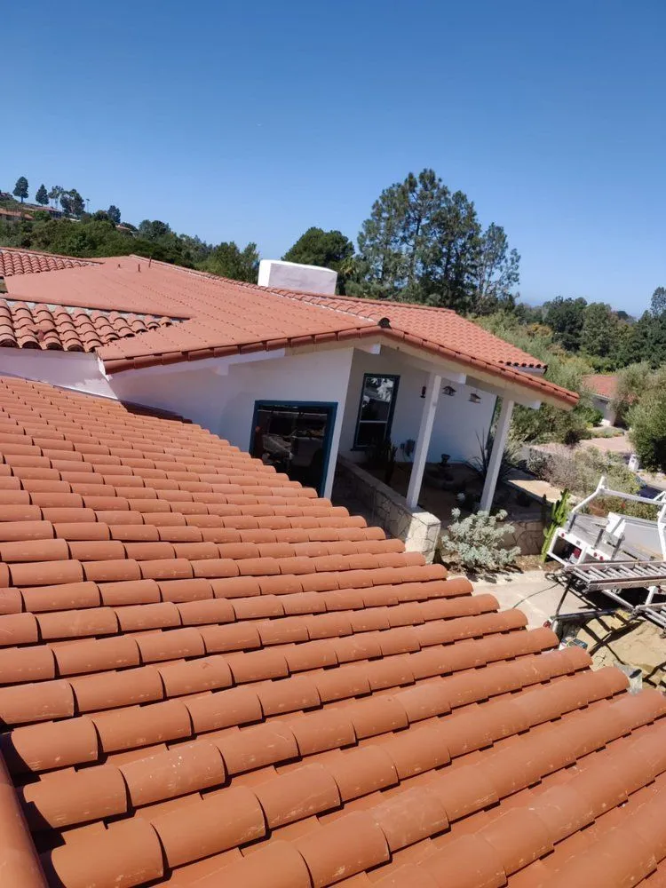 Slide of Johnson & Ramirez Roofing