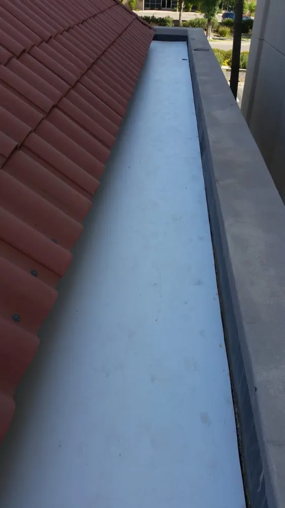 Slide of Johnson Roofing