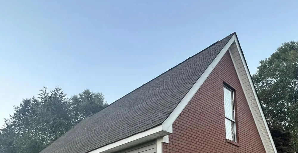 Slide of Jones Custom Homes & Roofing