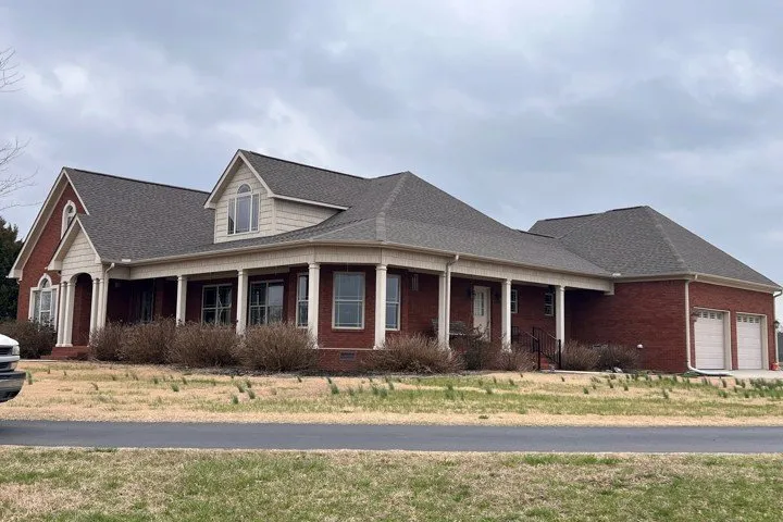 Slide of Jones Roofing