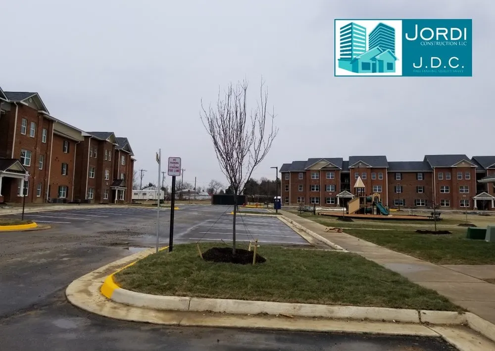 Slide of Jordi Construction