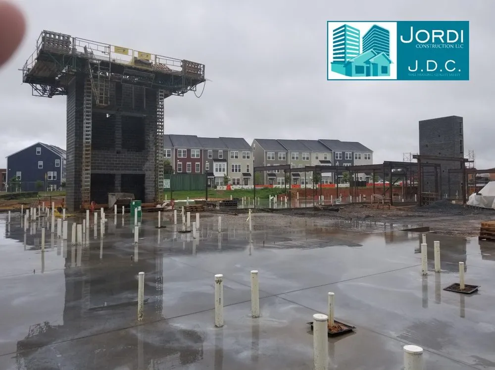 Slide of Jordi Construction