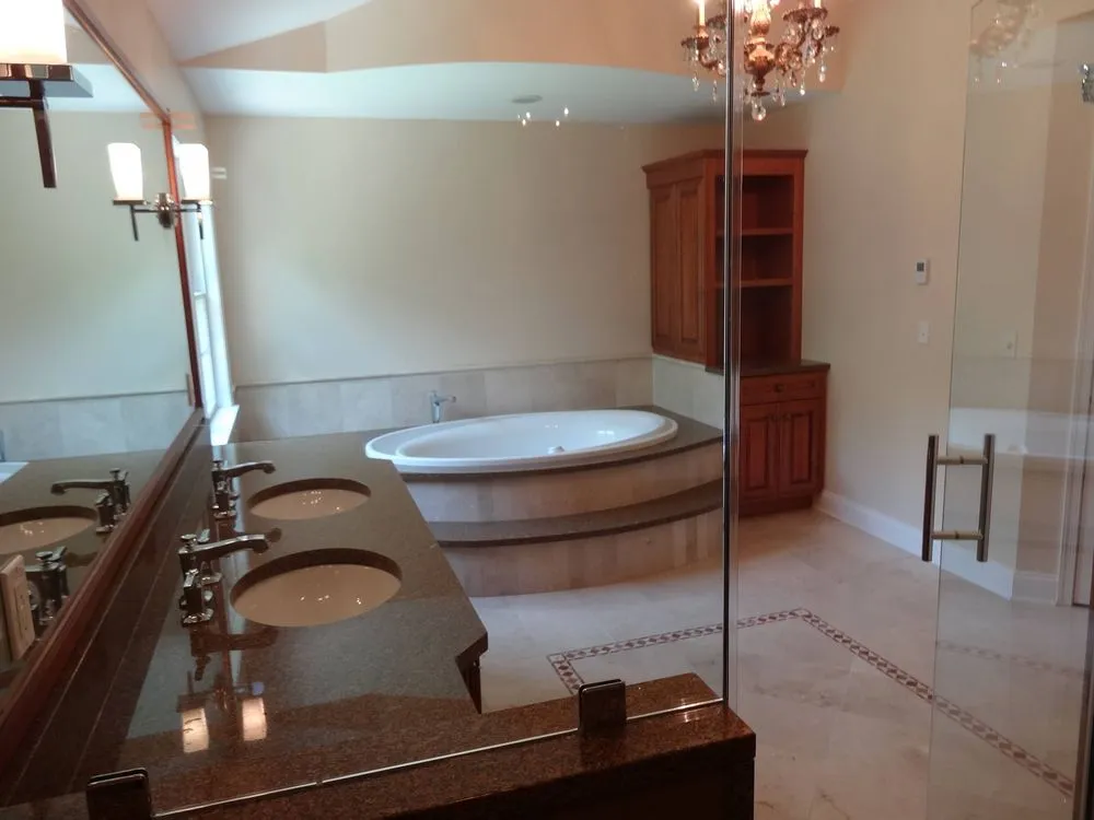 Slide of Jorge Builders