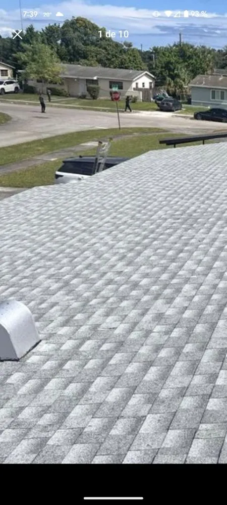 Slide of Jorge Jorgi