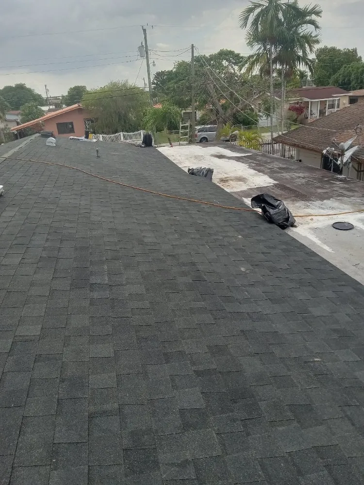 Slide of Jorge Roofing