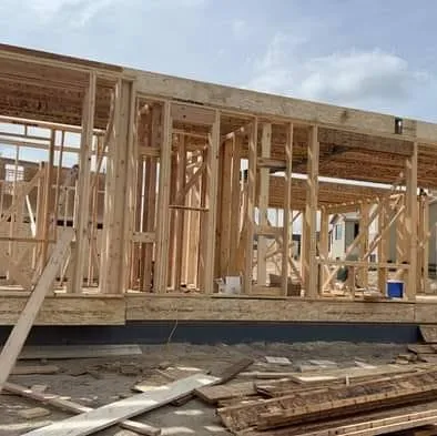 Slide of Jorges Roofing & Construction