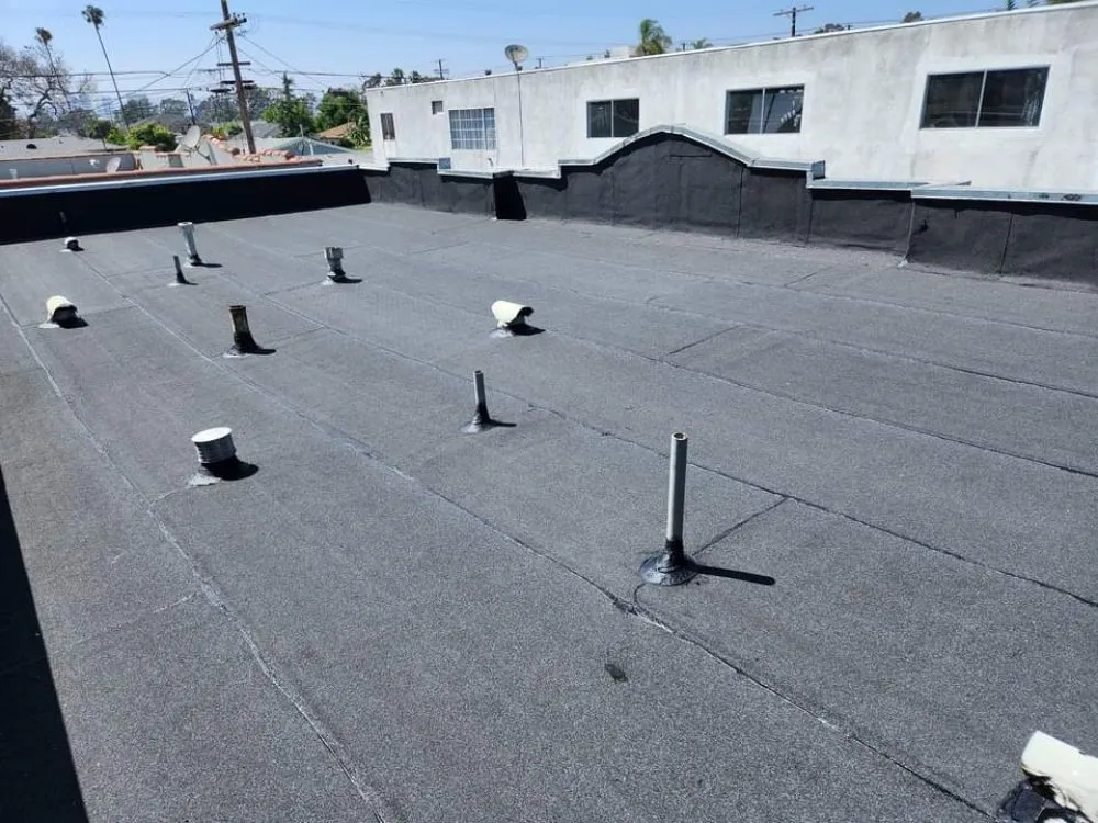 Slide of Jorges Roofing & Construction