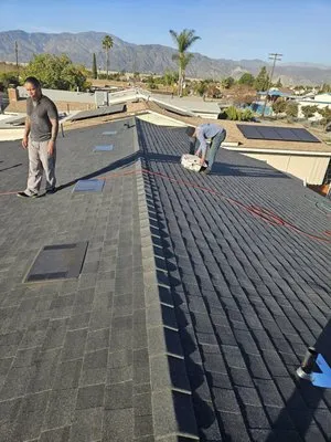 Jorges Roofing & Construction Logo