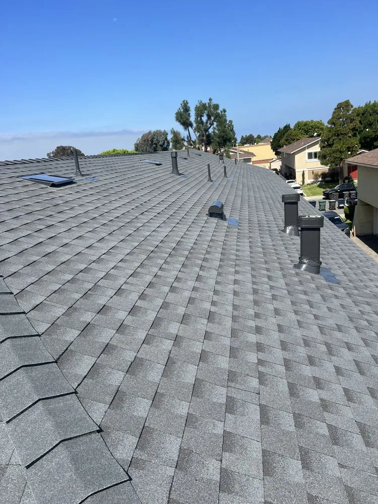 Slide of Jos Roofing South