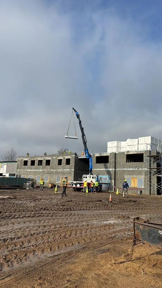 Slide of Jose & S General Construction