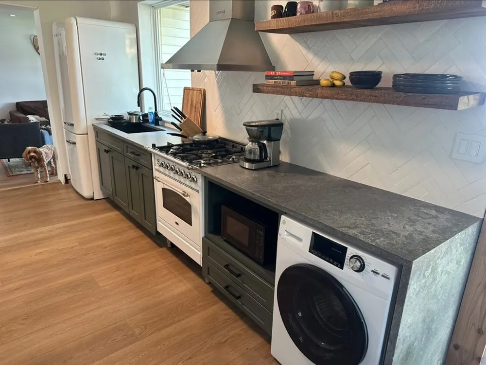 Slide of Jose General Services