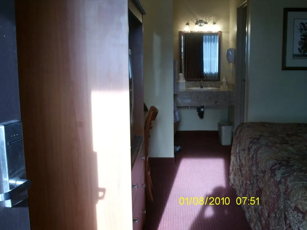 Slide of Jose Rivas Painting