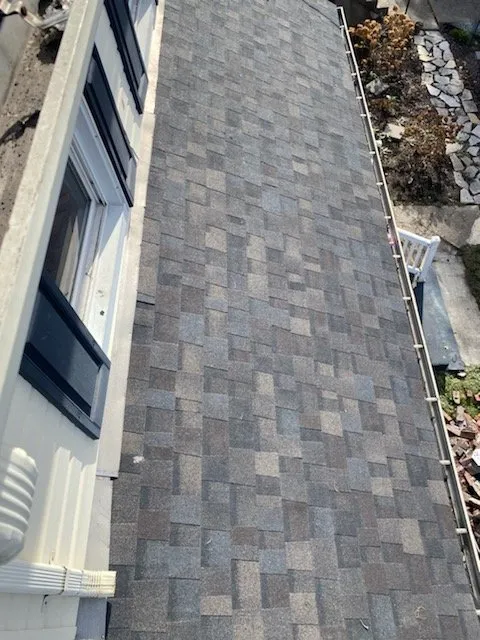 Slide of Jose Roofing & Remodeling Company