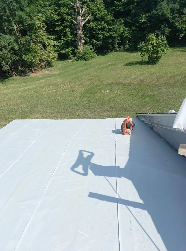 Slide of Jose Roofing & Remodeling Company