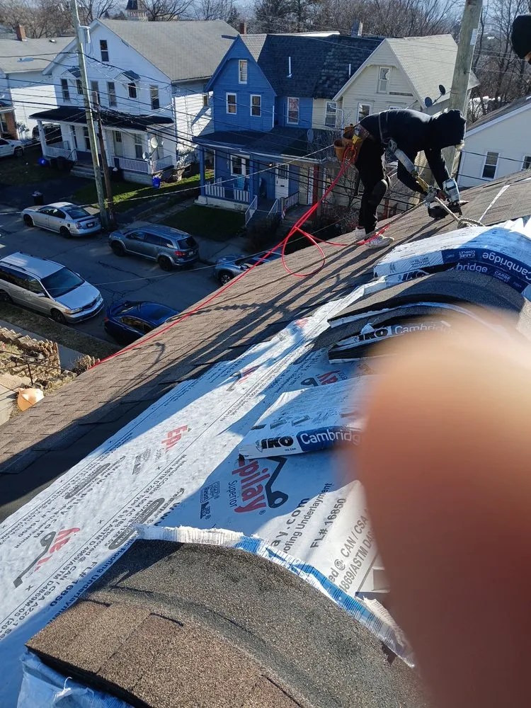 Slide of Jose Roofing and Construction